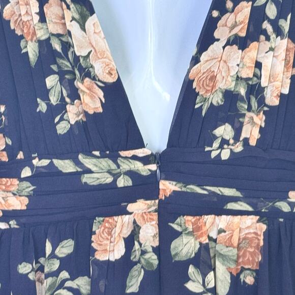 NEW LULUS Heavenly Hues Navy Blue Floral Maxi Dress Deep V-Neck & Back Sz S - Picture 9 of 14